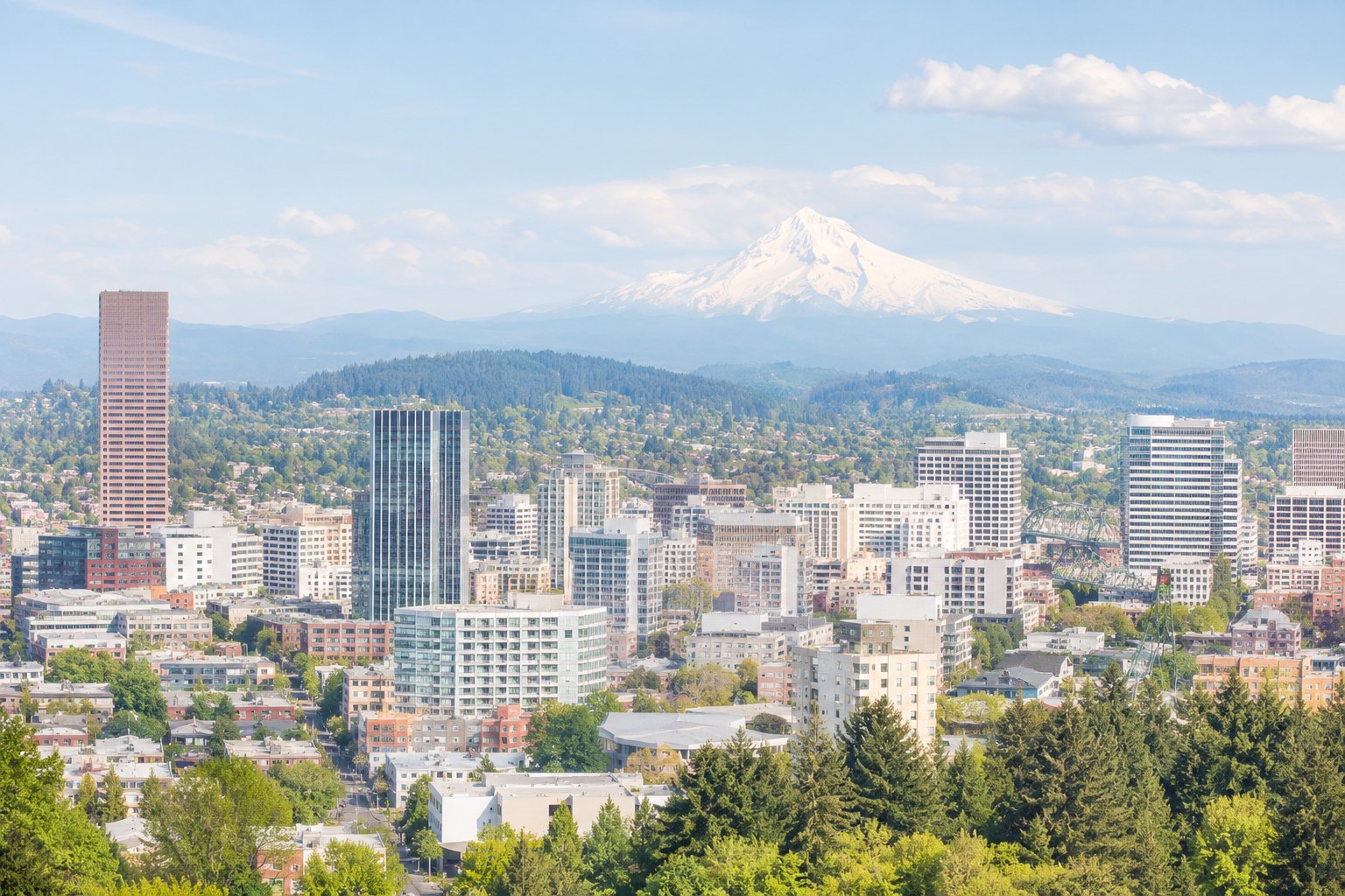 Portland, Oregon skyline at dusk